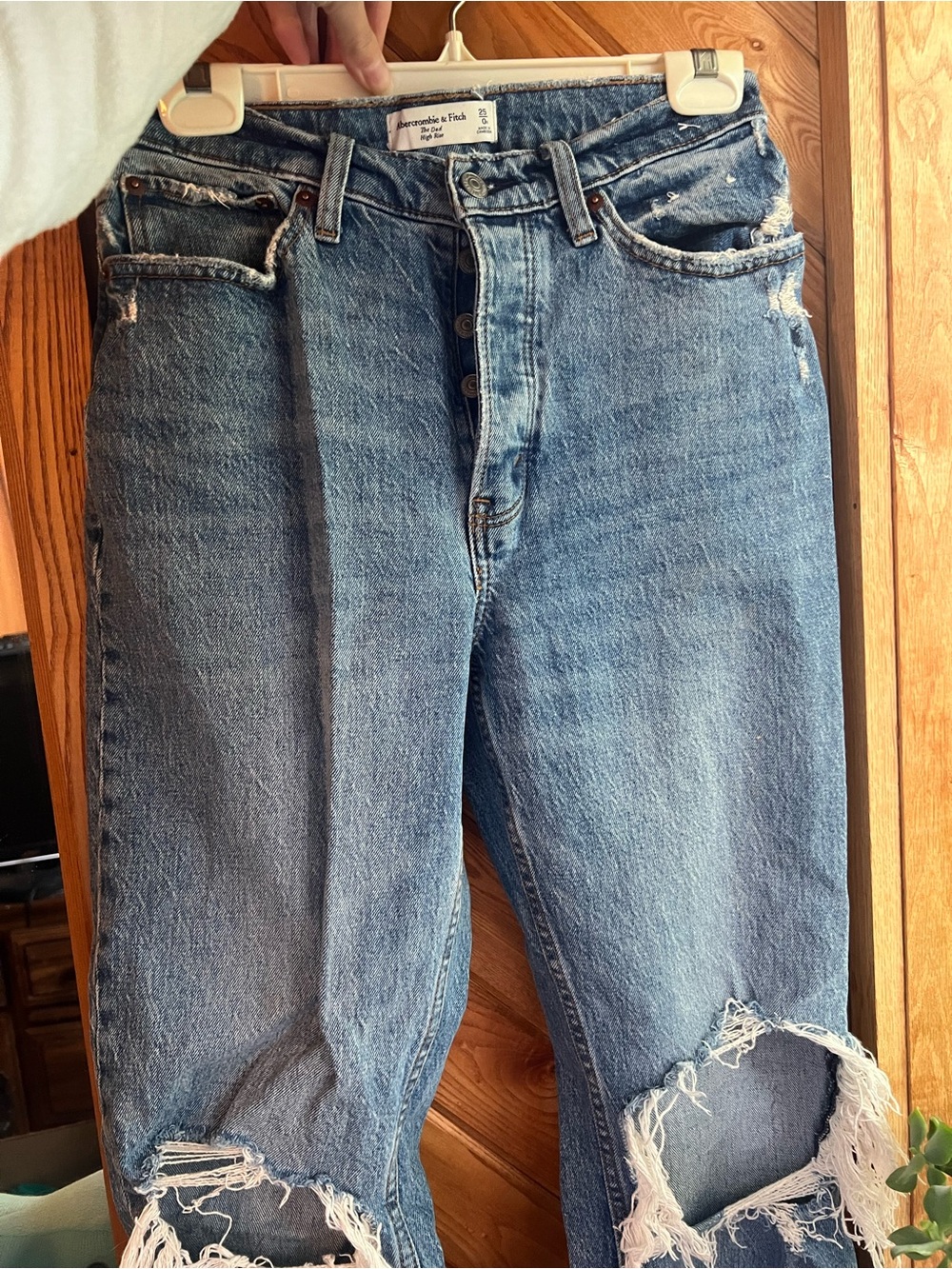 Abercrombie & Fitch The Dad High Rise Distressed Jeans
